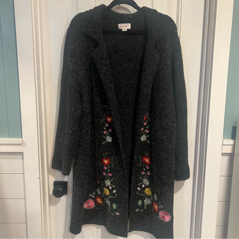 Kamana Long Line Slate‎ Gray Open Front Collared Embroidered Cardigan. Size XL.